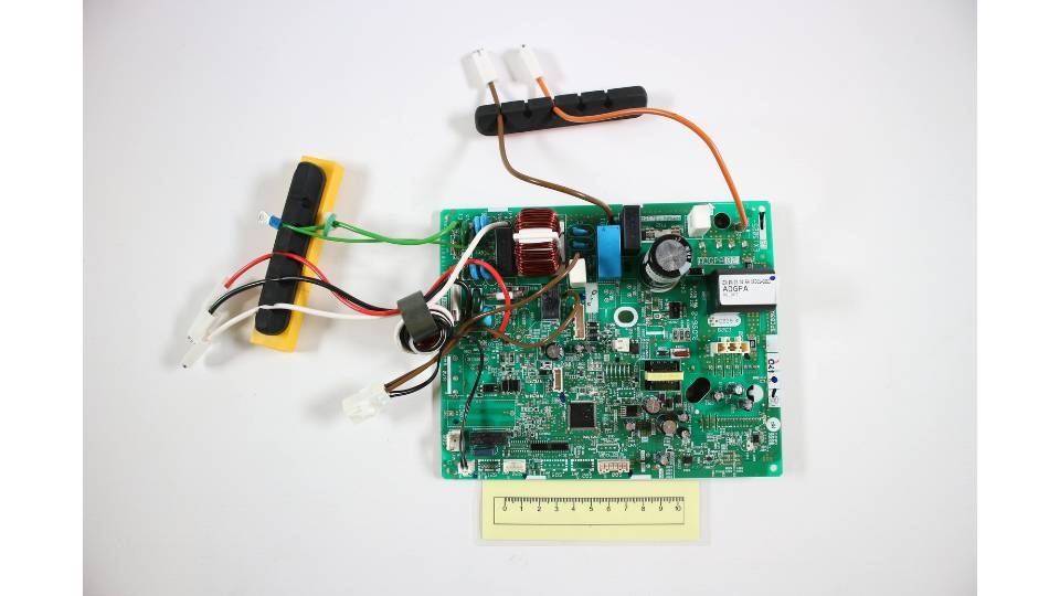 5046438 - Carte électronique RXS35L3V1B - DAIKIN