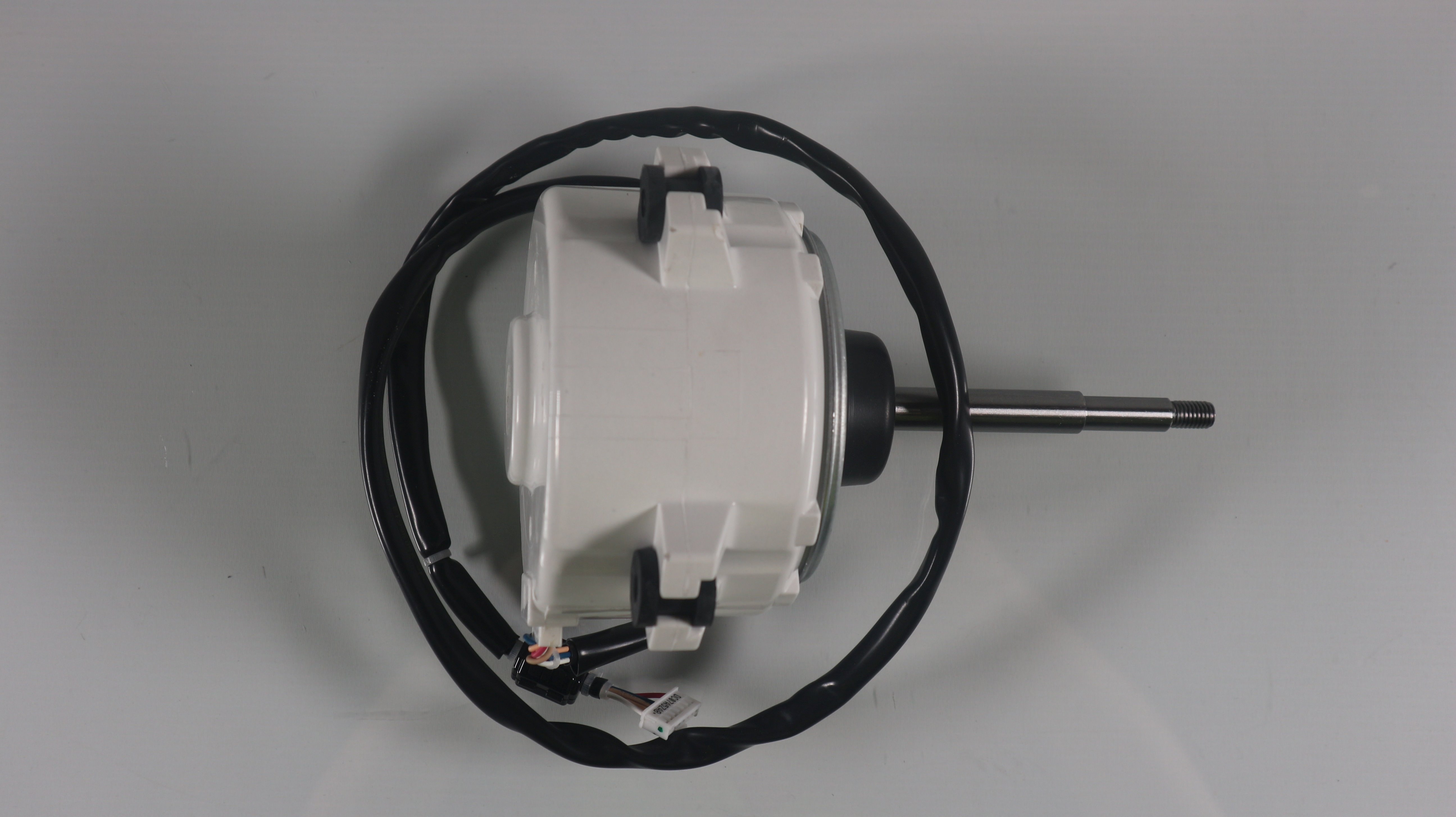 Moteur ventilateur pour   4MXS80E7V3B + 4MXS80E2V3B +  4MXS80E3V3B  + 4MXS80E3V3B2 - DAIKIN